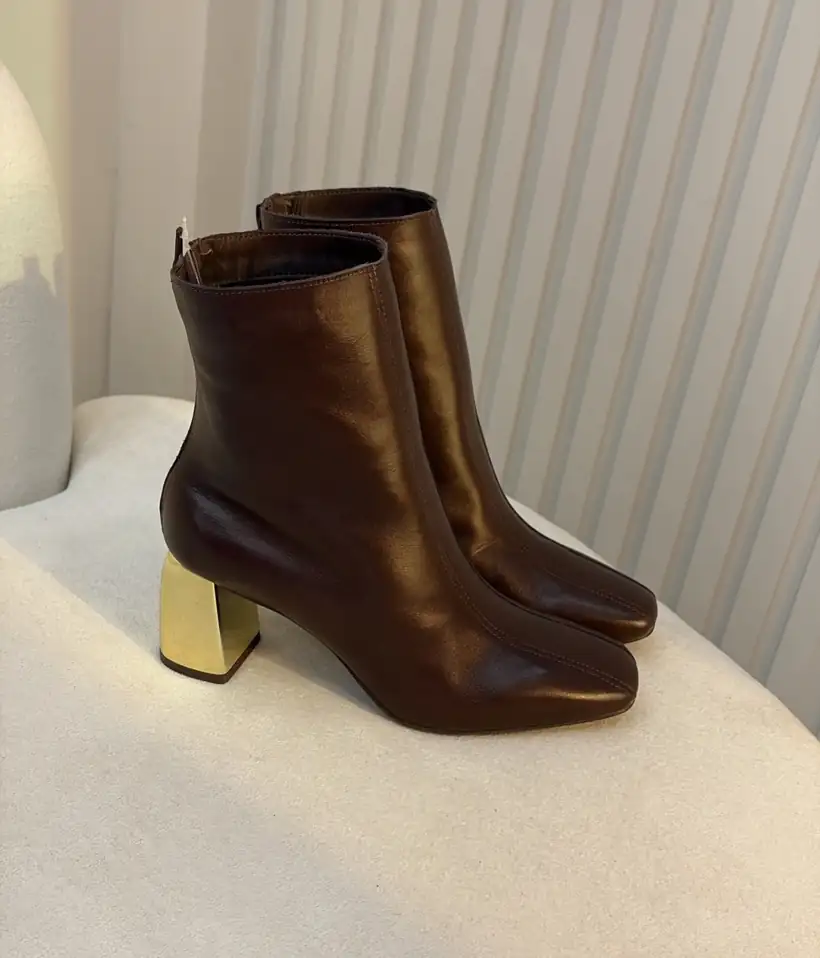 Bota Couro Marrom
